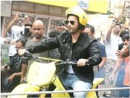 Varun Dhawan arrives at Gaiety Galaxy to promote Citadel: Honey Bunny.